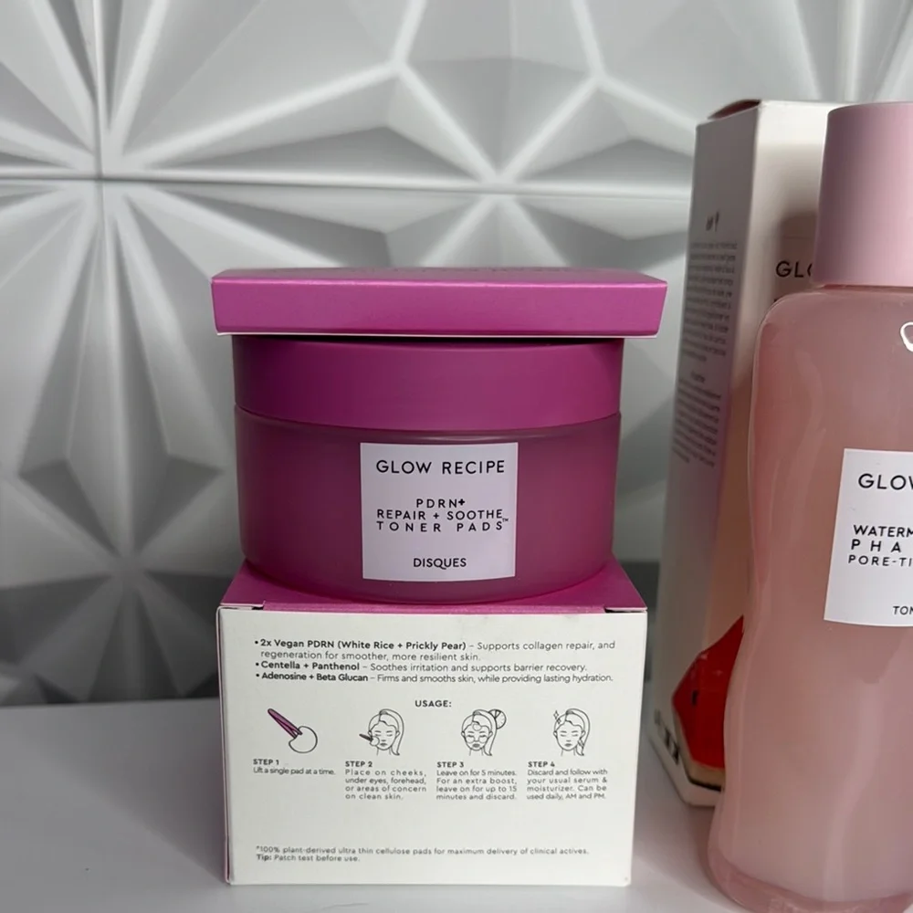 Glow Recipe  Skincare Trio - Toner Pads, Serum, Watermelon Toner - Picture 3 of 5